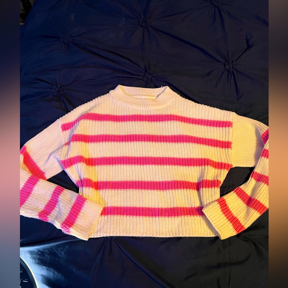 Sweter pink and white size S